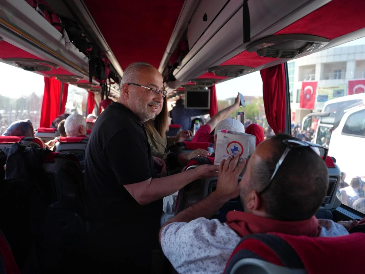 191 HACI ADAYI YOLCU EDİLDİ