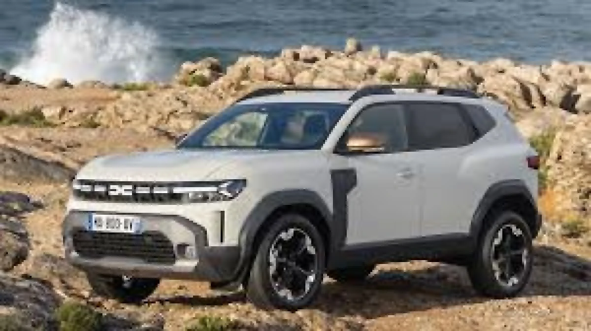 2024 model Dacia SR tipli araç icradan satılıktır