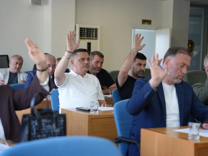 25 G&Uuml;NDEM MADDESİ KOMİSYONLARA HAVALE EDİLDİ
