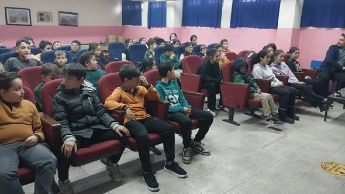 297 &Ouml;ğrenciye &Ccedil;evre Eğitimi