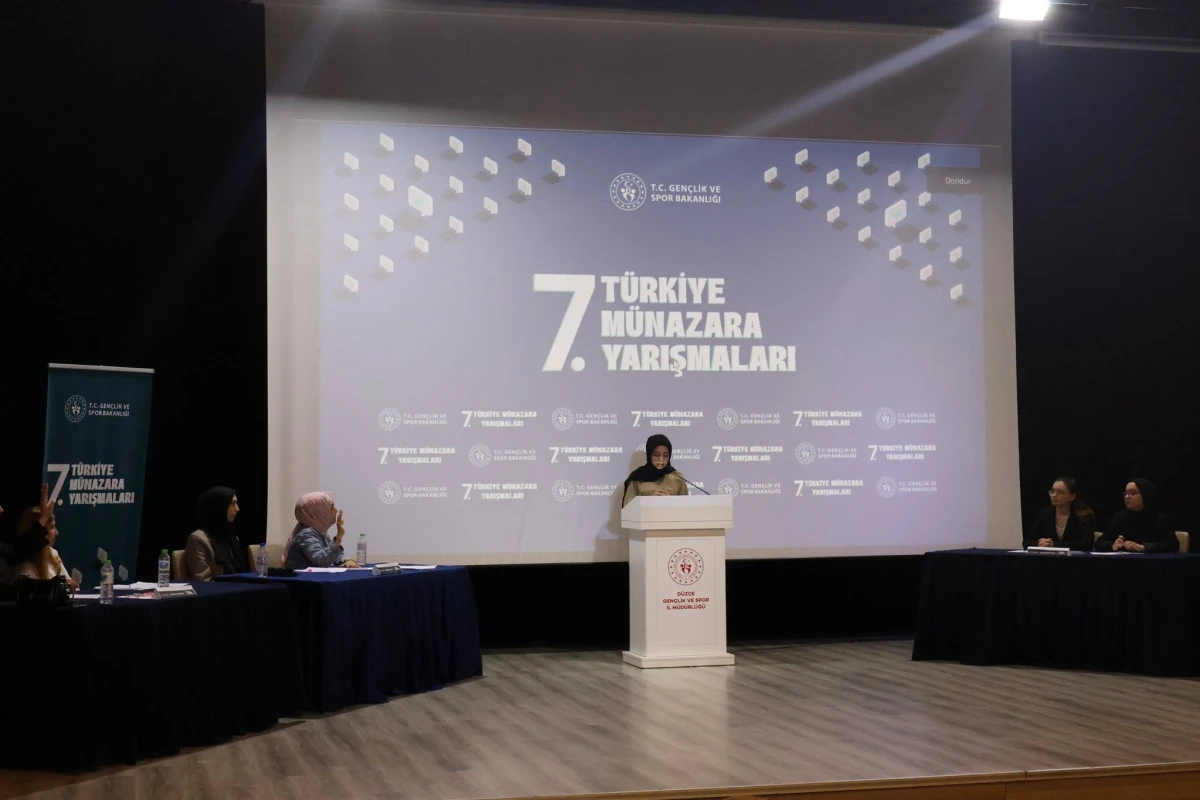 7. T&uuml;rkiye M&uuml;nazara Yarışmaları &Uuml;niversite İl Finali D&uuml;zce&rsquo;de Tamamlandı