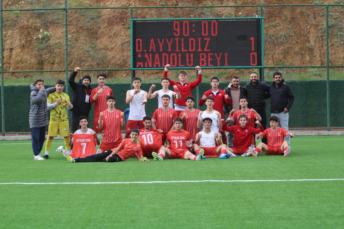 81 Ayyıldızspor Finalde! D&uuml;zce Ekibi T&uuml;rkiye Şampiyonası&rsquo;nda Zirveye Y&uuml;r&uuml;yor