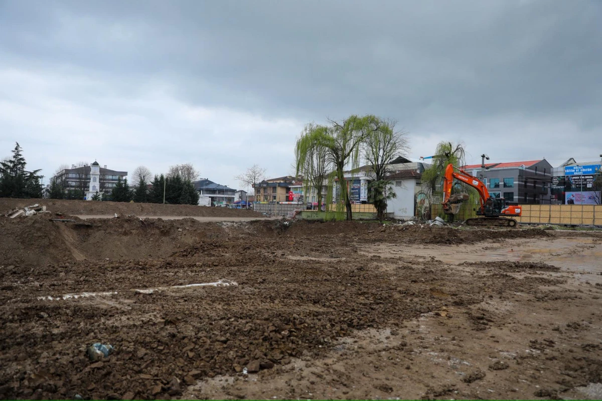 81 İLDEN GELEN TAŞLARLA Y&Uuml;KSELECEK