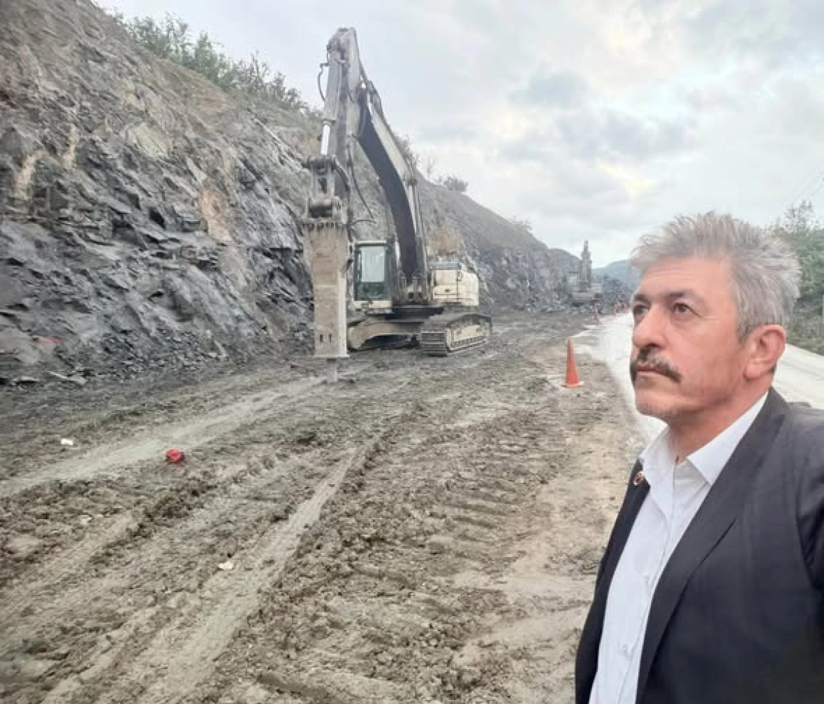 AHMET ALKAN: BİZDE S&Ouml;Z YERİNDE, HİZMET SAHADA!