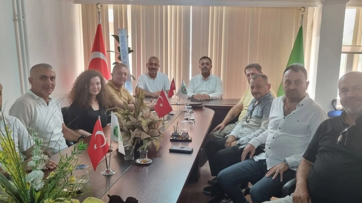 AKA&Ccedil;AKOCA ANAHTAR PARTİDEN ODA ZİYARETLERİ