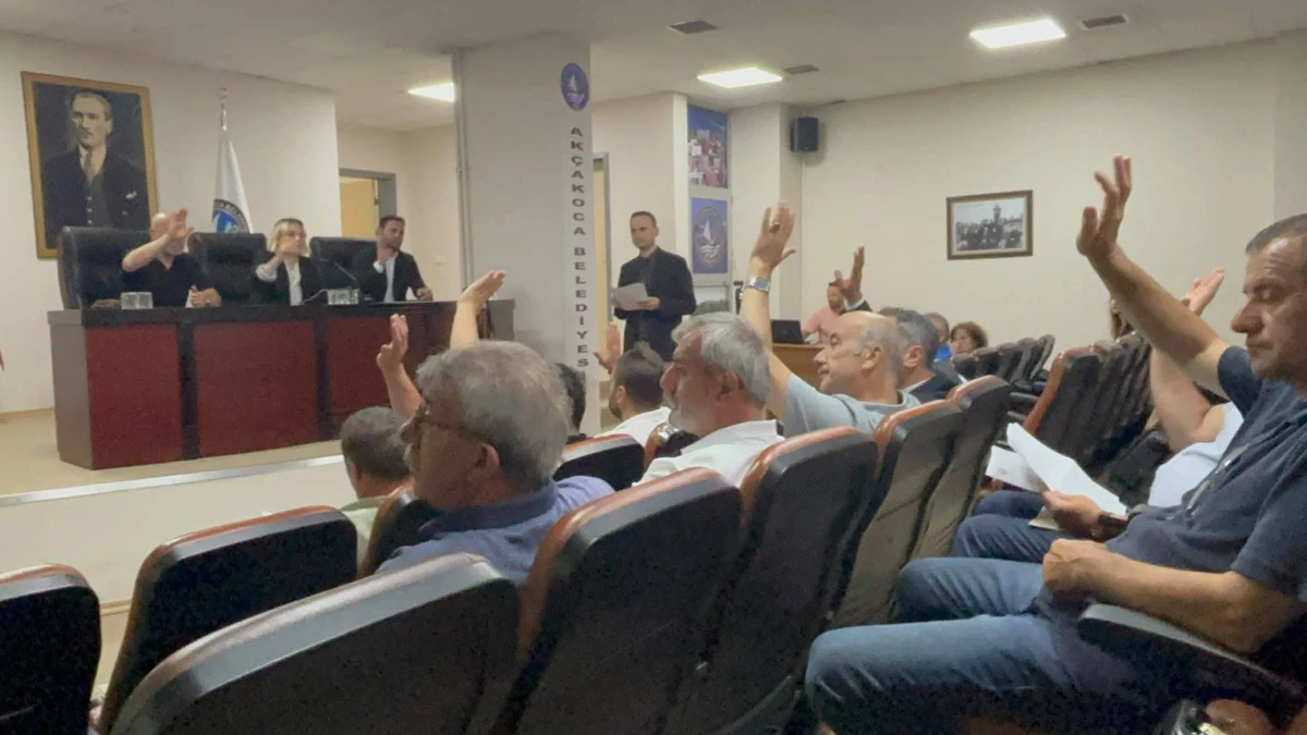 AK&Ccedil;AKOCA BELEDİYE MECLİSİ OLAĞAN&Uuml;ST&Uuml; TOPLANDI
