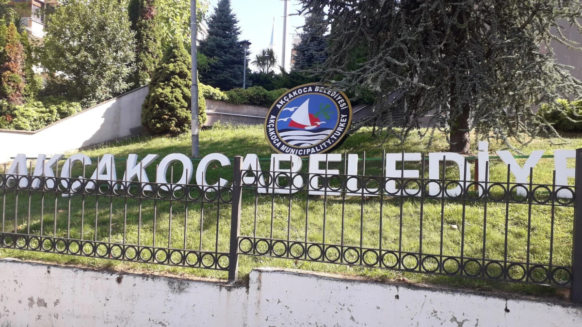 Ak&ccedil;akoca belediyesi duyurdu:A&ccedil;ık hava reklam alanları kiraya verilecektir