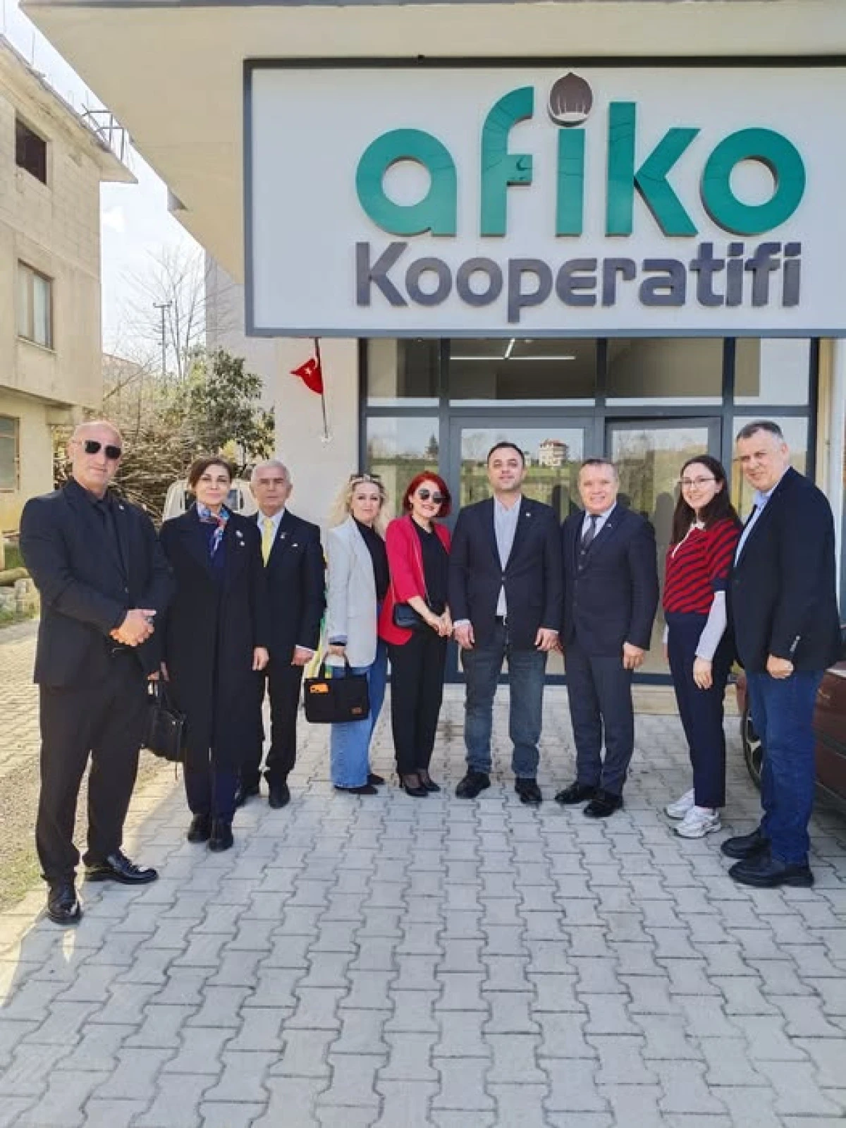(G&ouml;r&uuml;nt&uuml;l&uuml;) Ak&ccedil;akoca CHP Heyetinden AFİKO Kooperatifi&rsquo;ne Ziyaret