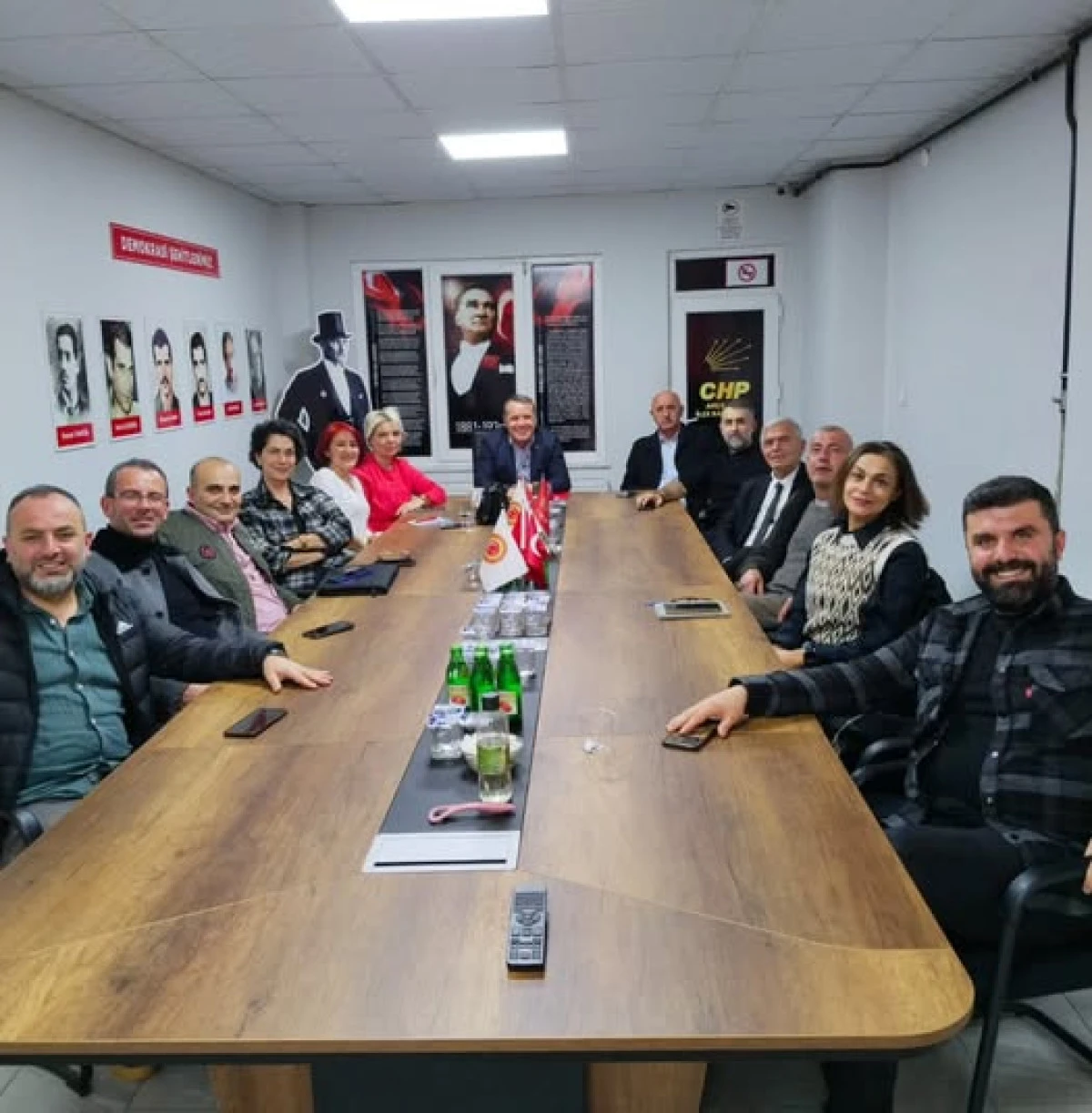 AK&Ccedil;AKOCA CHP YILIN İLK TOPLANTISI YAPTI