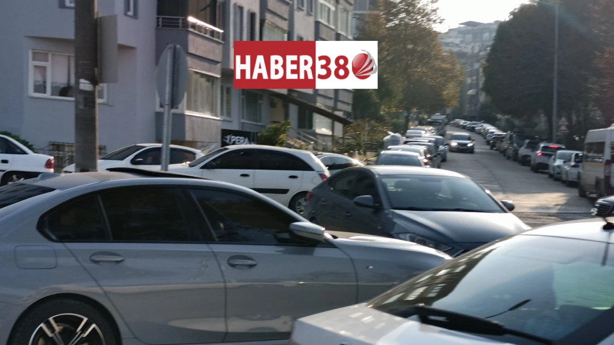 AK&Ccedil;AKOCA DA ARA&Ccedil; TRAFİĞİ YAŞANDI