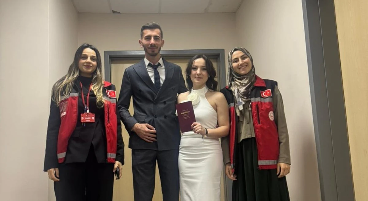Ak&ccedil;akoca da Evlenecek Gen&ccedil;lere Destek