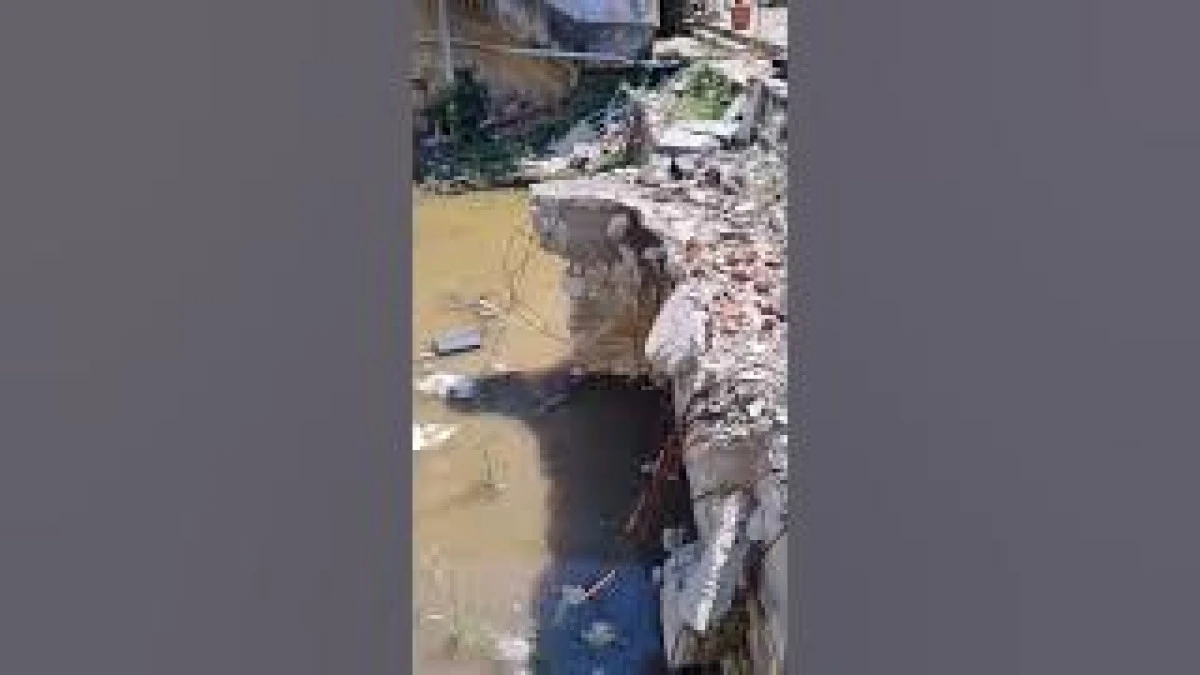 AK&Ccedil;AKOCA DA PAZAR YOLUNDA LAĞIM İSYANI: