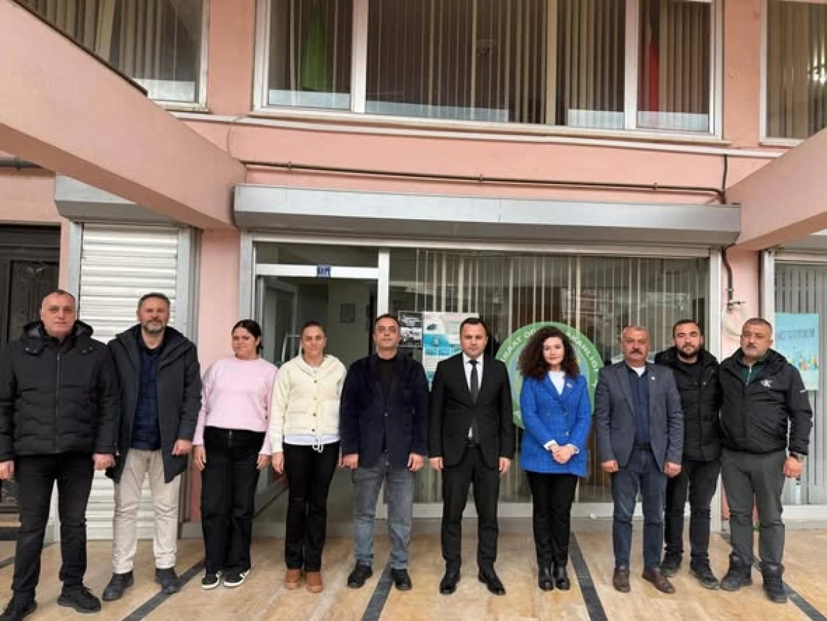 AK&Ccedil;AKOCA KAYMAKAMI DR. HACI ARSLAN UZAN&rsquo;DAN ZİRAAT ODASINA ZİYARET