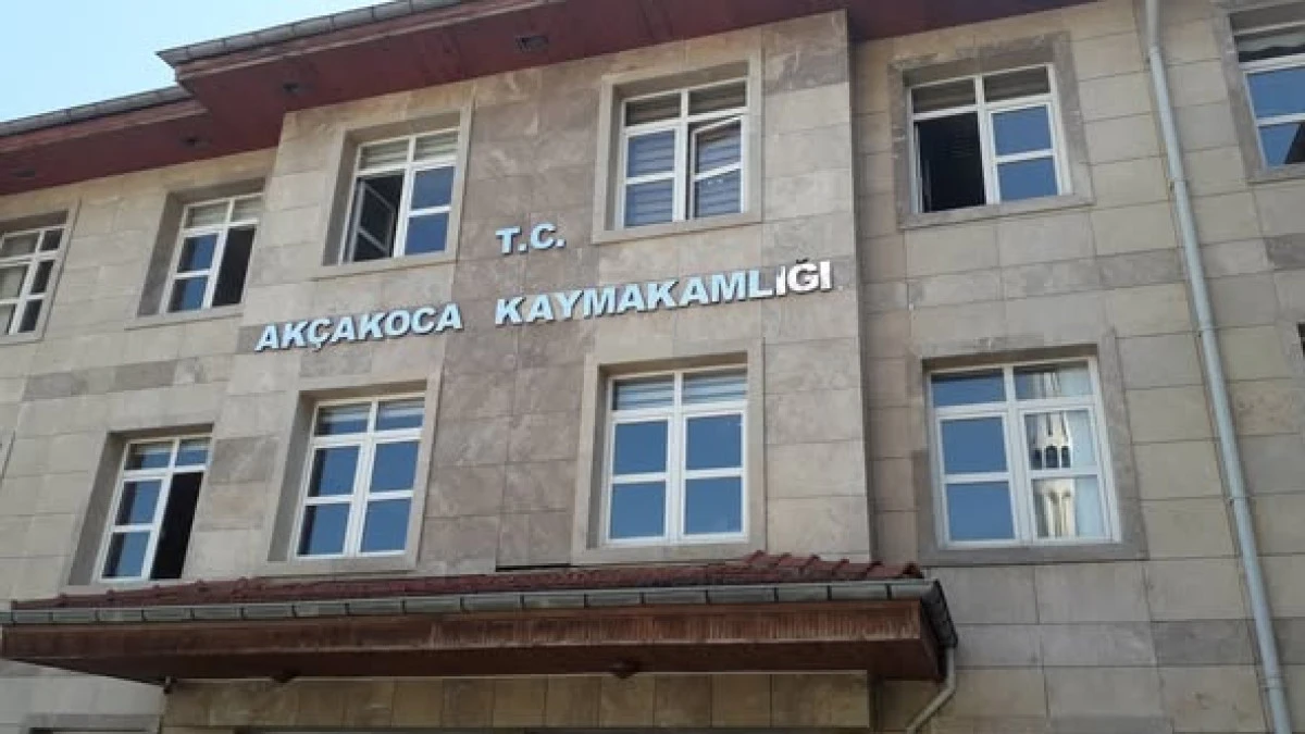 AK&Ccedil;AKOCA KAYMAKAMLIĞI&rsquo;NDAN KUVVETLİ YAĞIŞ UYARISI!