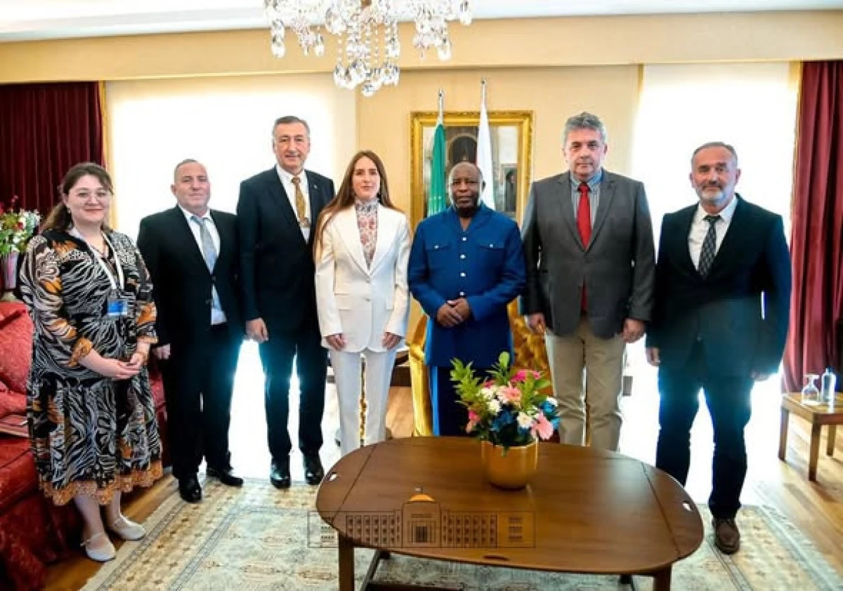 Ak&ccedil;akoca lı iş insanı Burundi Cumhurbaşkanı ile g&ouml;r&uuml;şt&uuml; 