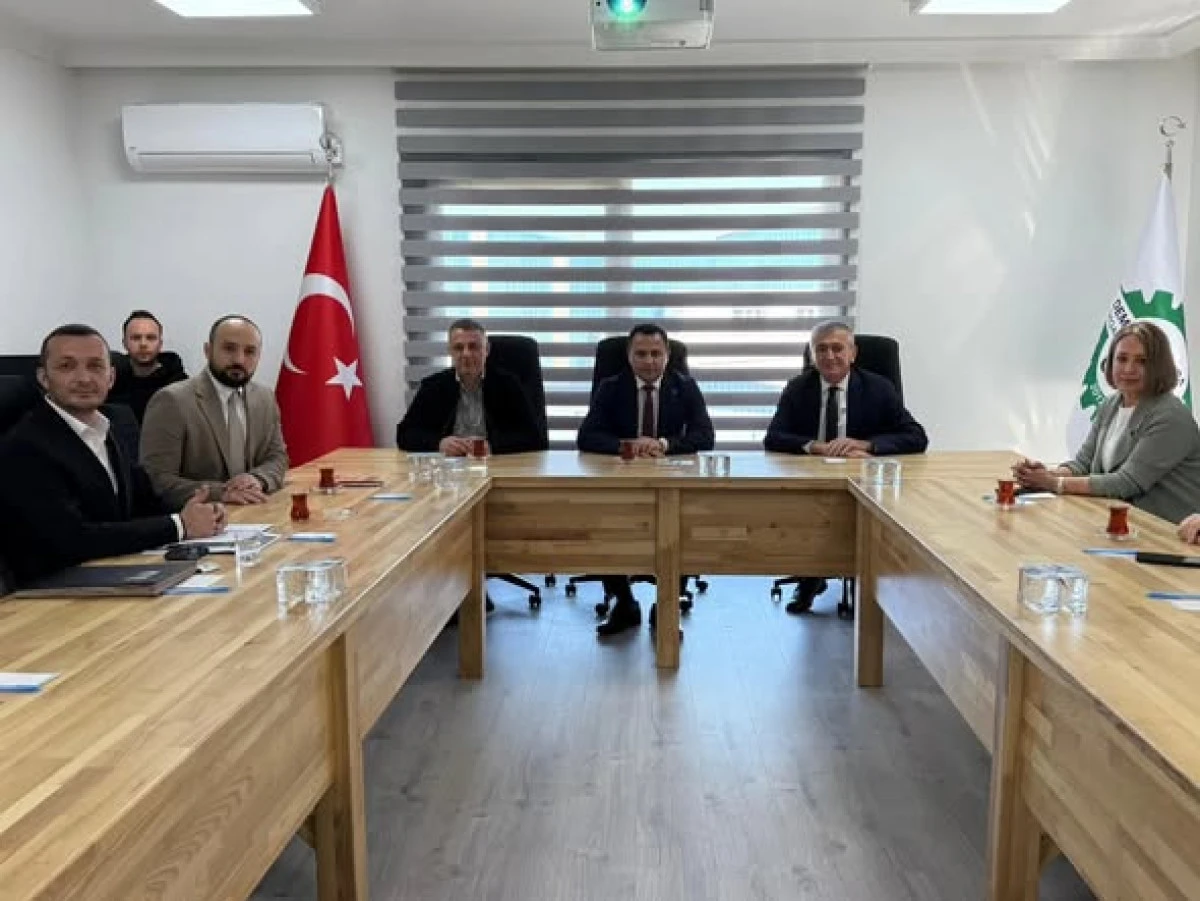 AK&Ccedil;AKOCA OSB&rsquo;DE İSTİŞARE TOPLANTISI: SANAYİ VE &Uuml;RETİM MASAYA YATIRILDI