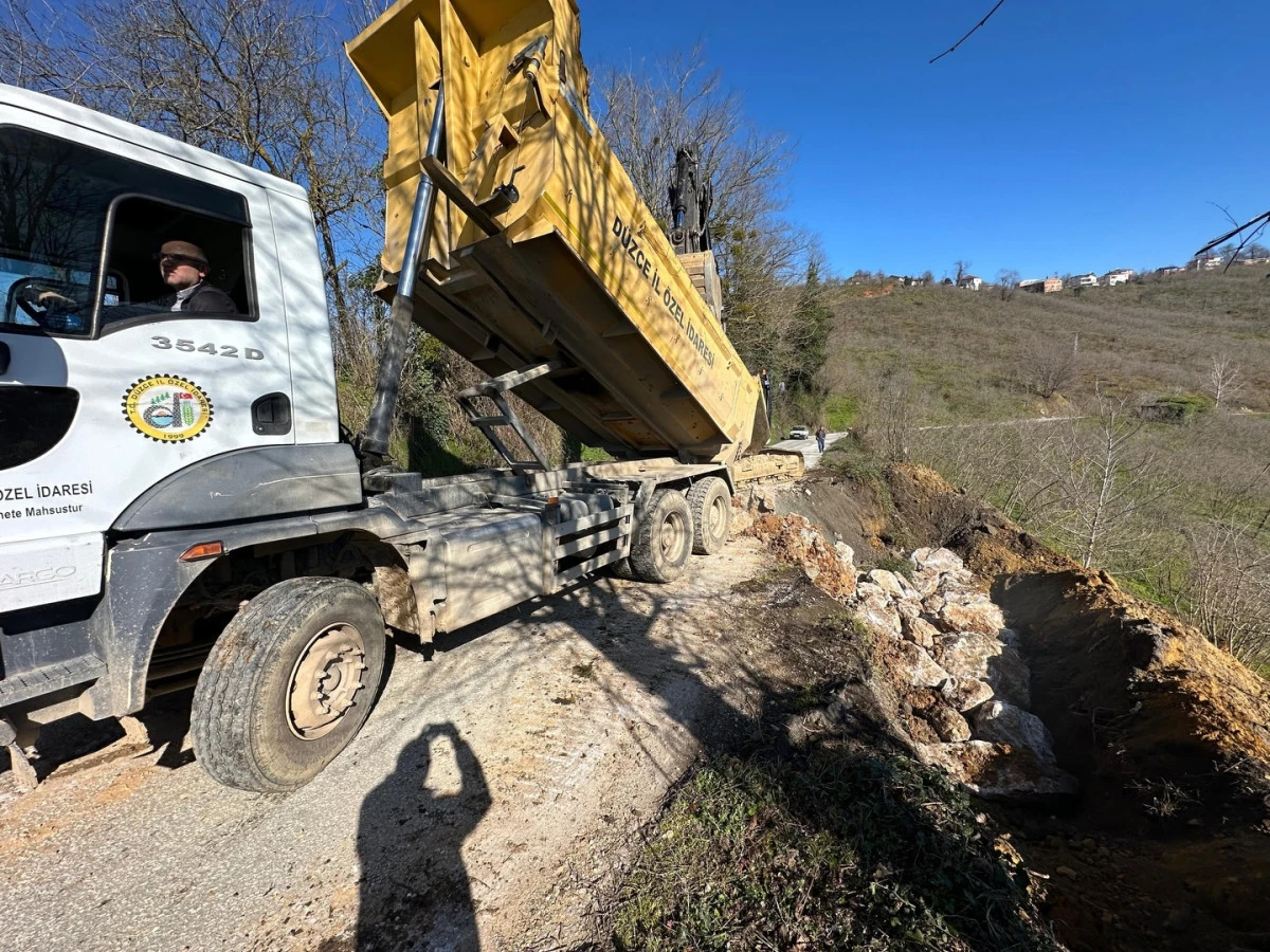 AK&Ccedil;AKOCA YOLUNDA HEYELAN: TAHİRLİ&ndash;KALKIN GRUP YOLUNDA &Ccedil;ALIŞMALAR BAŞLATILDI