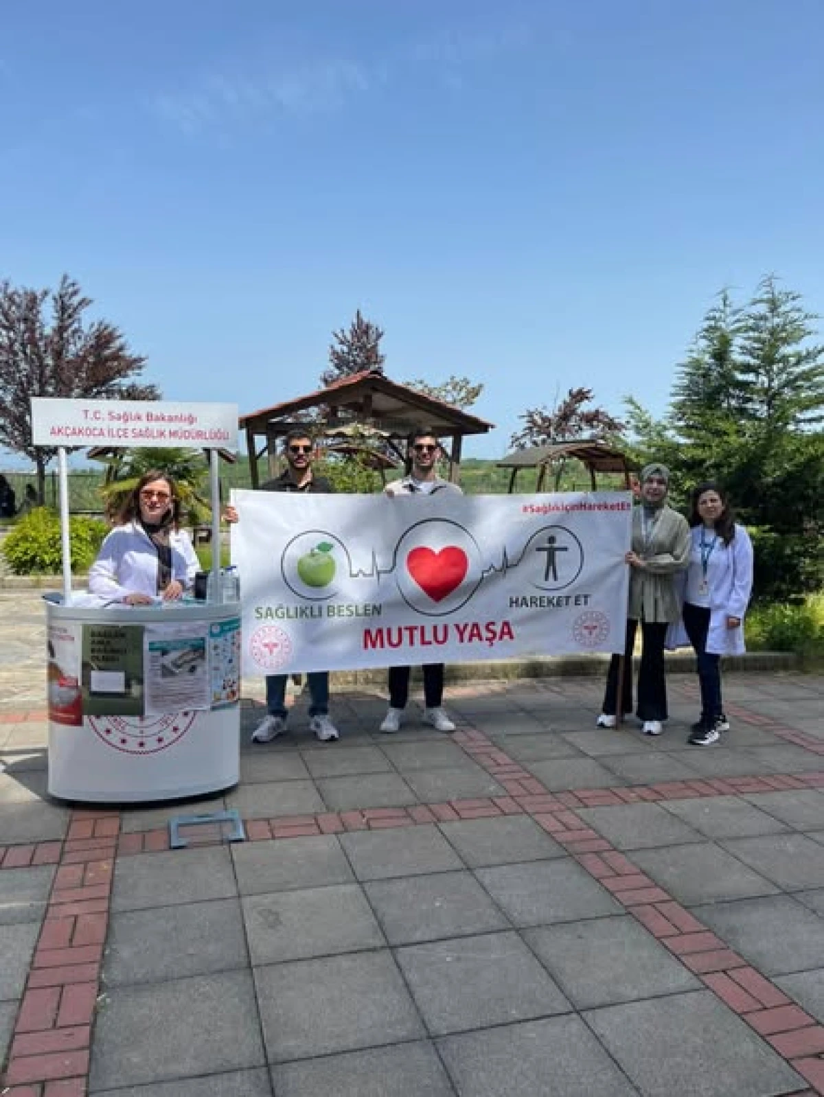 AK&Ccedil;AKOCA&rsquo;DA BAHAR ŞENLİKLERİNDE SAĞLIK FARKINDALIĞI: