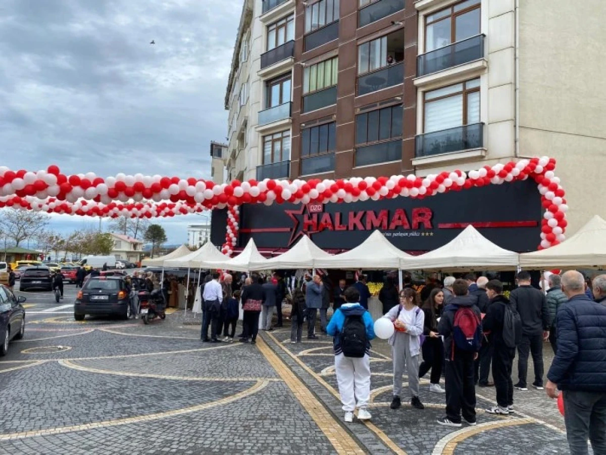 Akçakoca’da hesaplı alışverişin adresi: HALKMAR