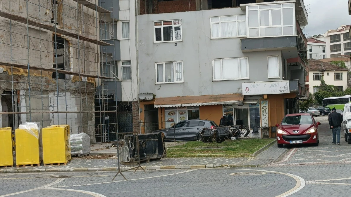 AK&Ccedil;AKOCA&rsquo;DA KIZILAY&rsquo;A BAĞIŞLANAN 5 KATLI BİNANIN AKIBETİ NE OLDU? 