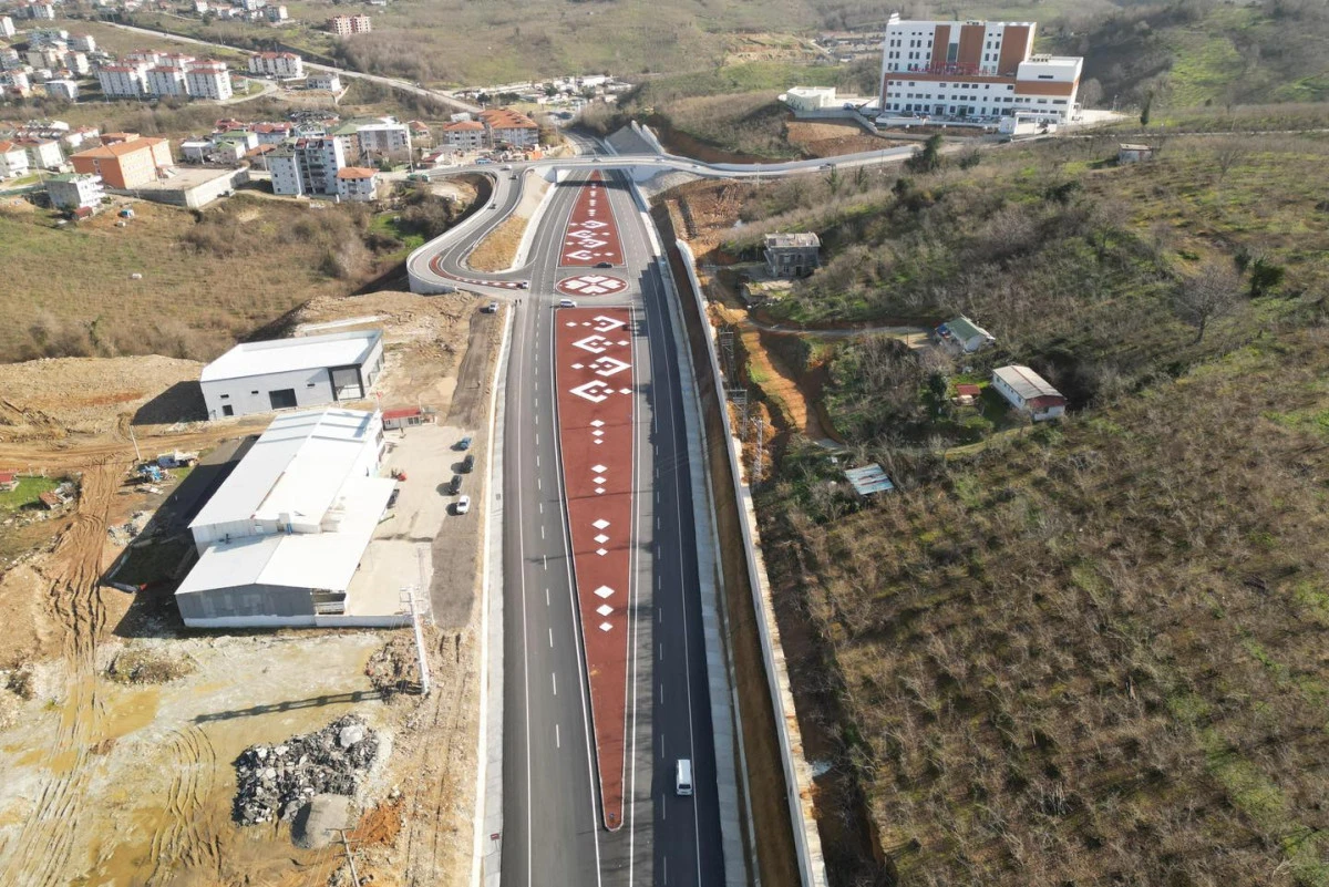 Ak&ccedil;akoca&rsquo;da Sağlık ve Ulaşım Yatırımları Yerinde İncelendi
