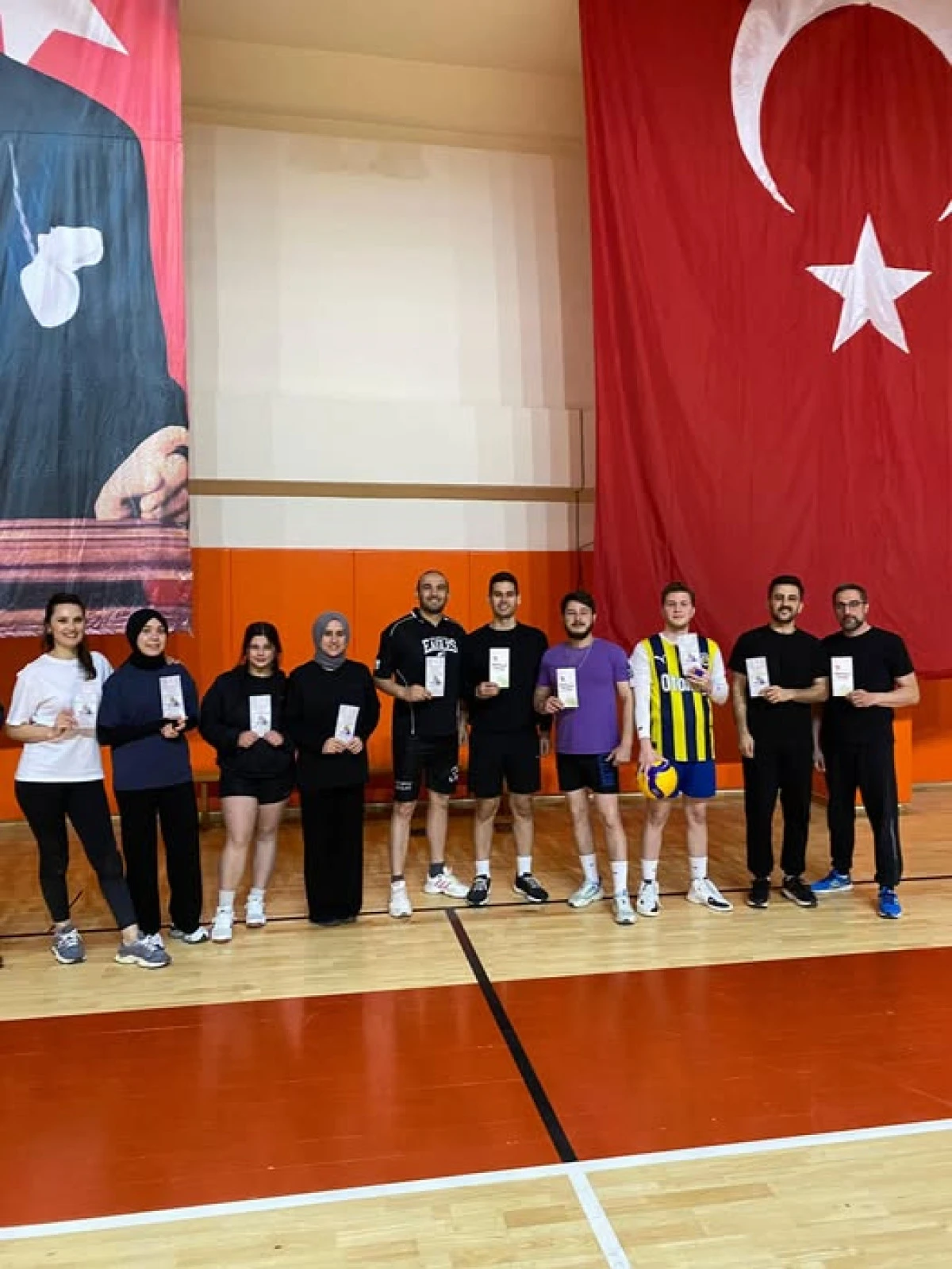 Ak&ccedil;akoca&rsquo;da &ldquo;Siber Zorbalık ve G&uuml;venli İnternet Kullanımı&rdquo; Farkındalığı