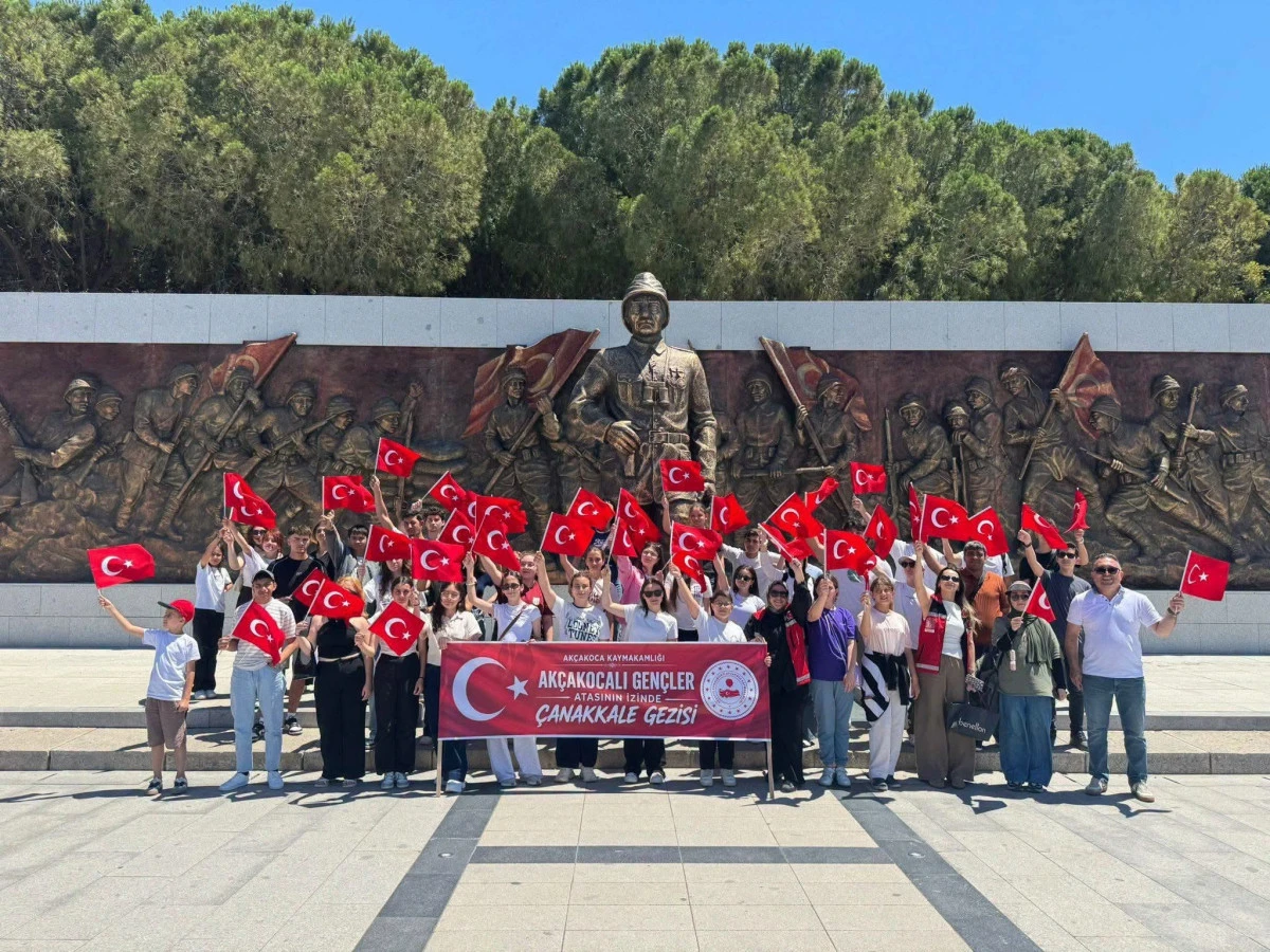 AK&Ccedil;AKOCALI GEN&Ccedil;LER ATASININ İZİNDE