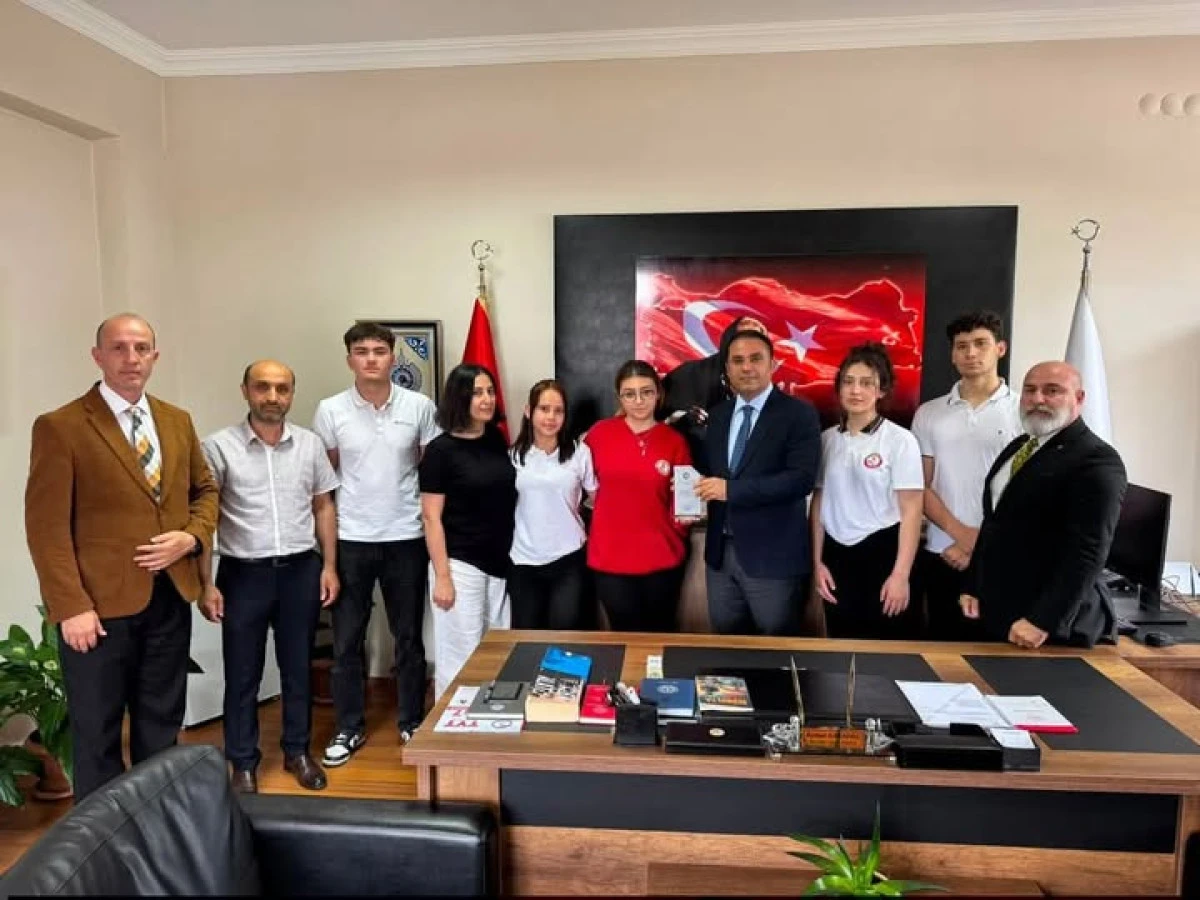 Ak&ccedil;akocalı &Ouml;ğrenciden T&uuml;rkiye İkinciliği Başarısı