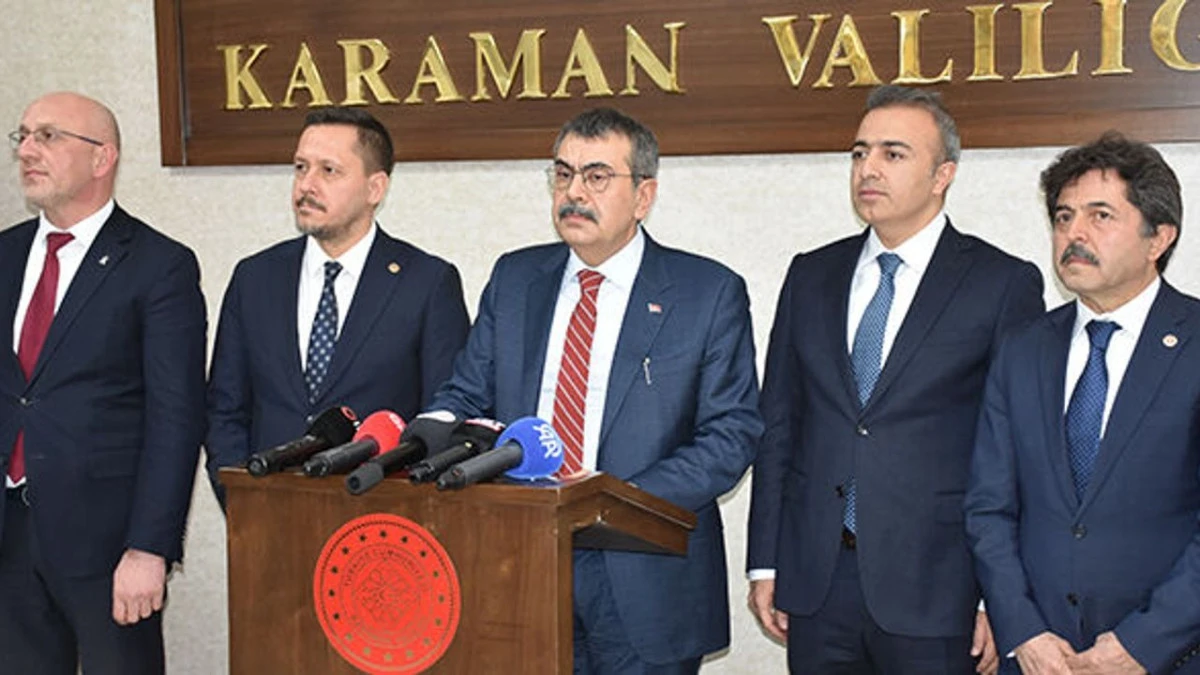 Bakan Tekin Duyurdu: Okullara Yeni G&uuml;venlik Tedbirleri Geliyor