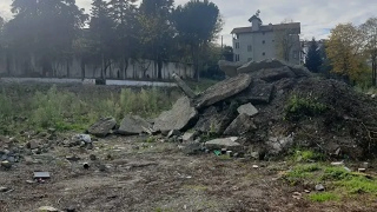 BAŞKAN ABANOZ KIZILAY BİNASINI YİNE SORDU