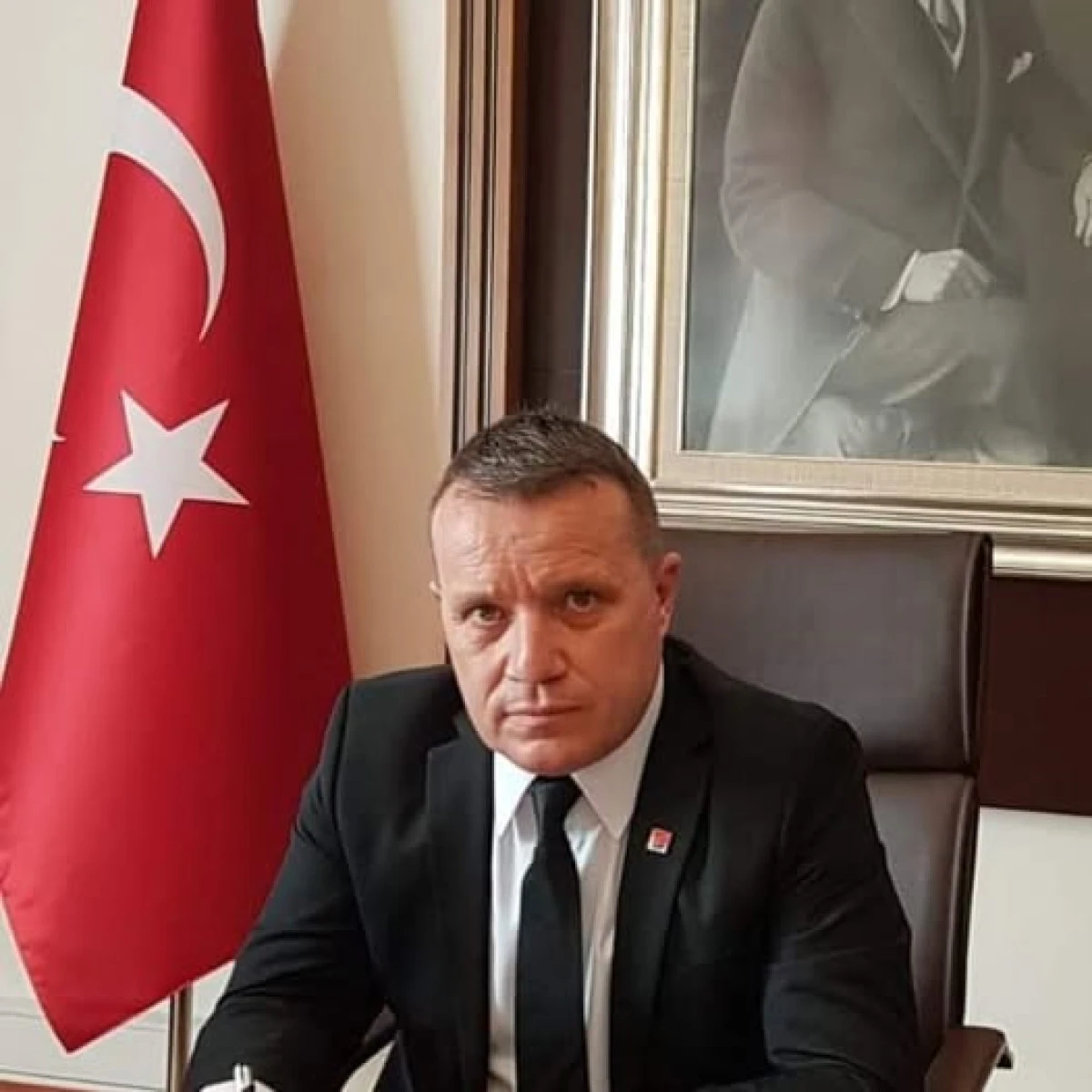 Başkan Abanoz,AKP vekili Ercan &Ouml;zt&uuml;rk  ve İl&ccedil;e  teşkilatını Sert Bir Şekilde Eleştirdi 