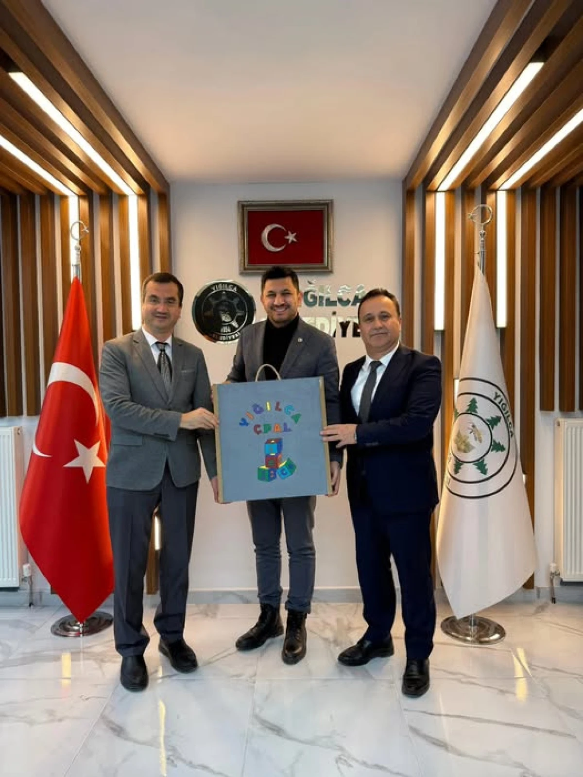 BAŞKAN SAVAŞ TAN &Ouml;ĞRETMENLERE TEŞEKK&Uuml;R