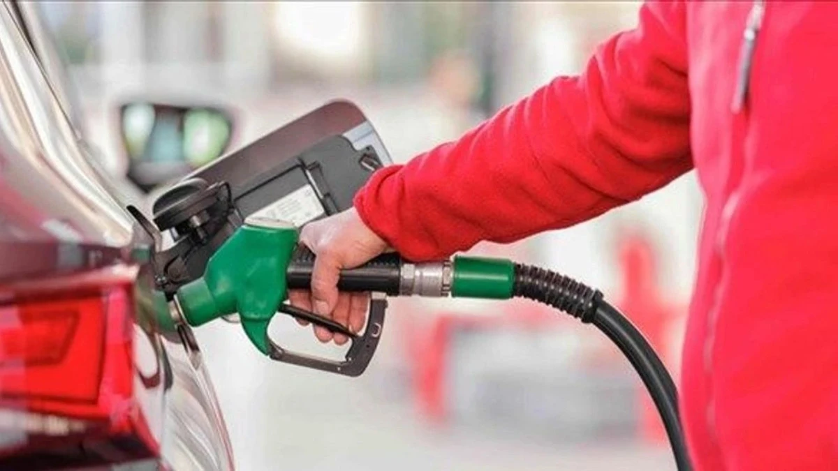 Benzine zam geliyor! Yeni fiyatlar belli oldu