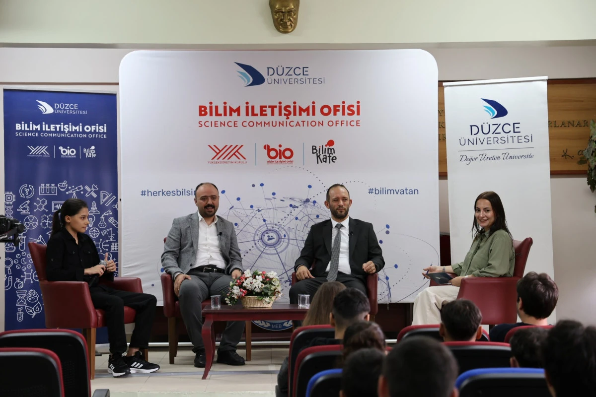 Bilim Kafe&rsquo;de Geleceğin Meslekleri Serisi Başladı