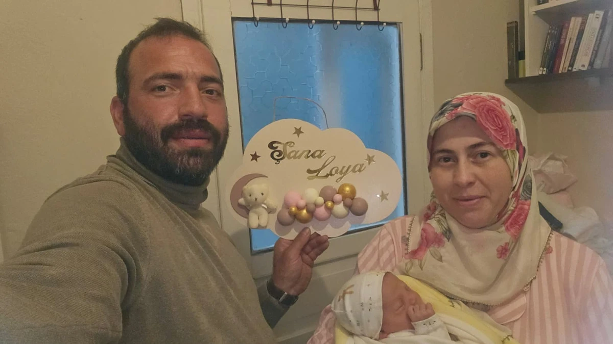 CHP&rsquo;li &Ouml;mer&uuml;l Faruk &Ccedil;akır&rsquo;ın Mutlu G&uuml;n&uuml;