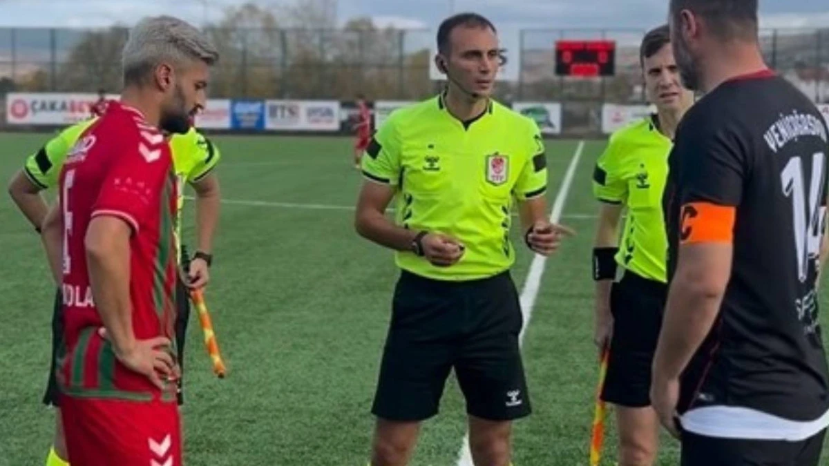 CUMAYERİ BELEDİYESPOR MA&Ccedil;IN HAKEMİ İSTANBUL DAN