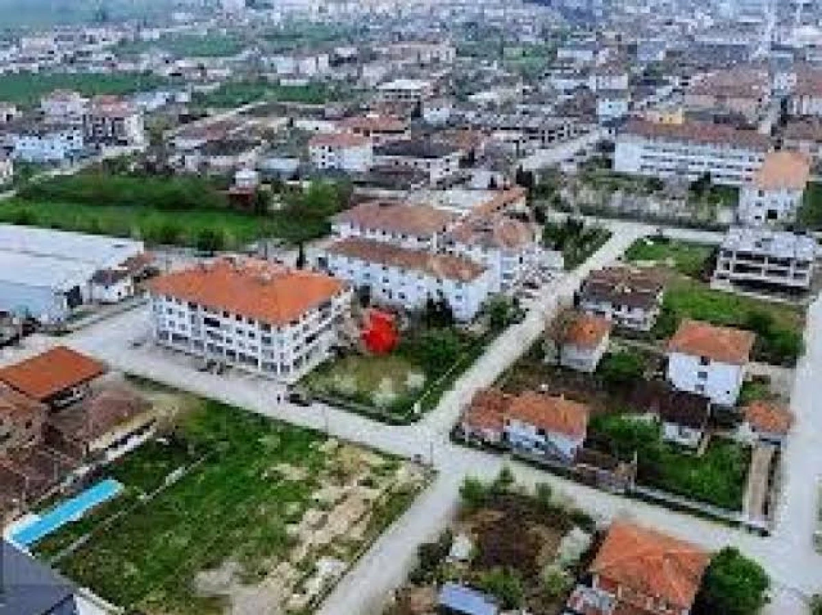 Cumayeri'nde 440,27 m&sup2; taşınmaz mahkemeden satılıktır