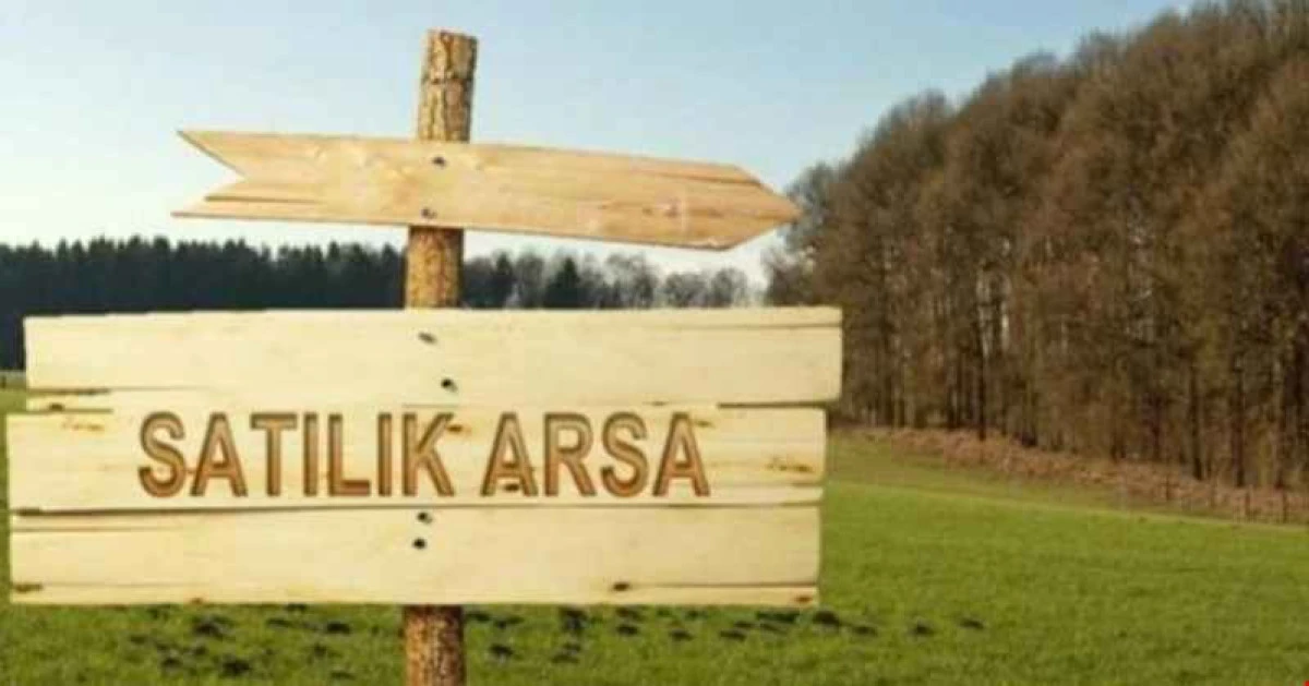 Cumayeri'nde betonarme ev ve arsası icradan satılaca
