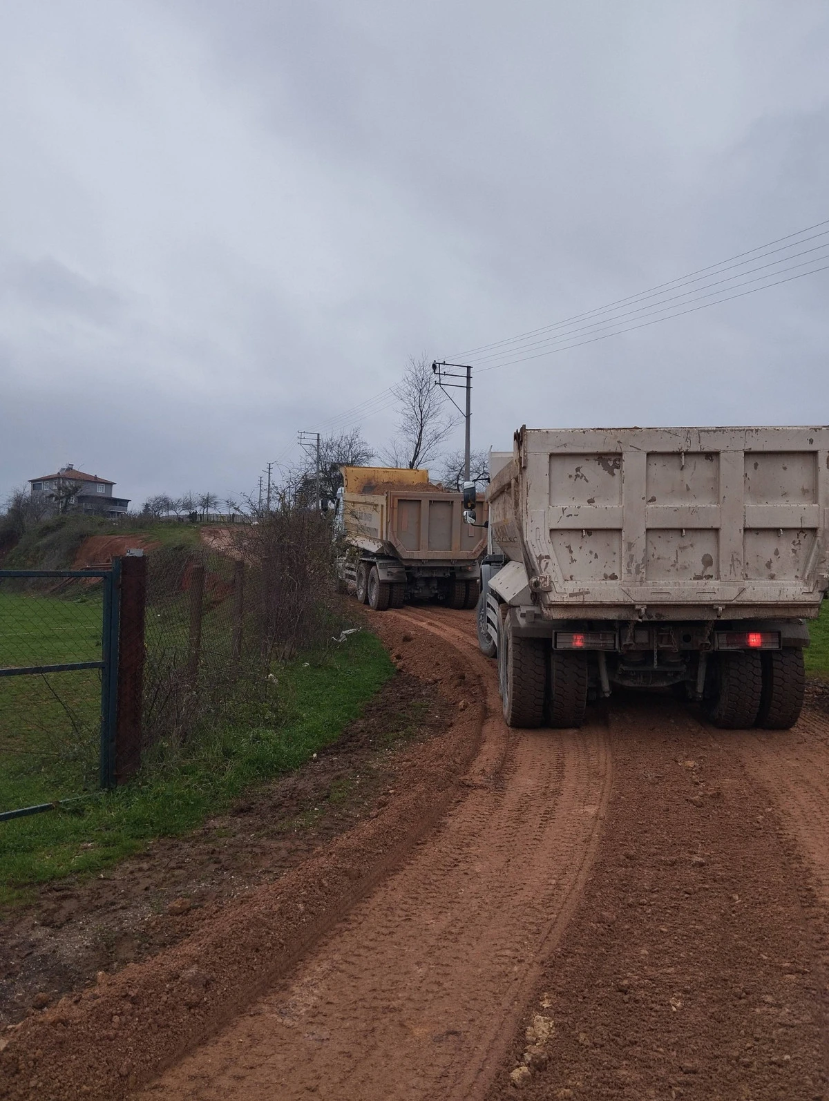 Dadalı K&ouml;y&uuml;&rsquo;nde Yol Bakım &Ccedil;alışmaları Tamamlandı