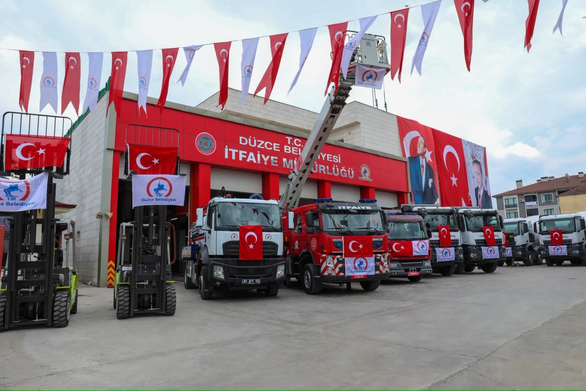 D&Uuml;ZCE BELEDİYESİ ARA&Ccedil; ENVANTERİNİ GENİŞLETTİ