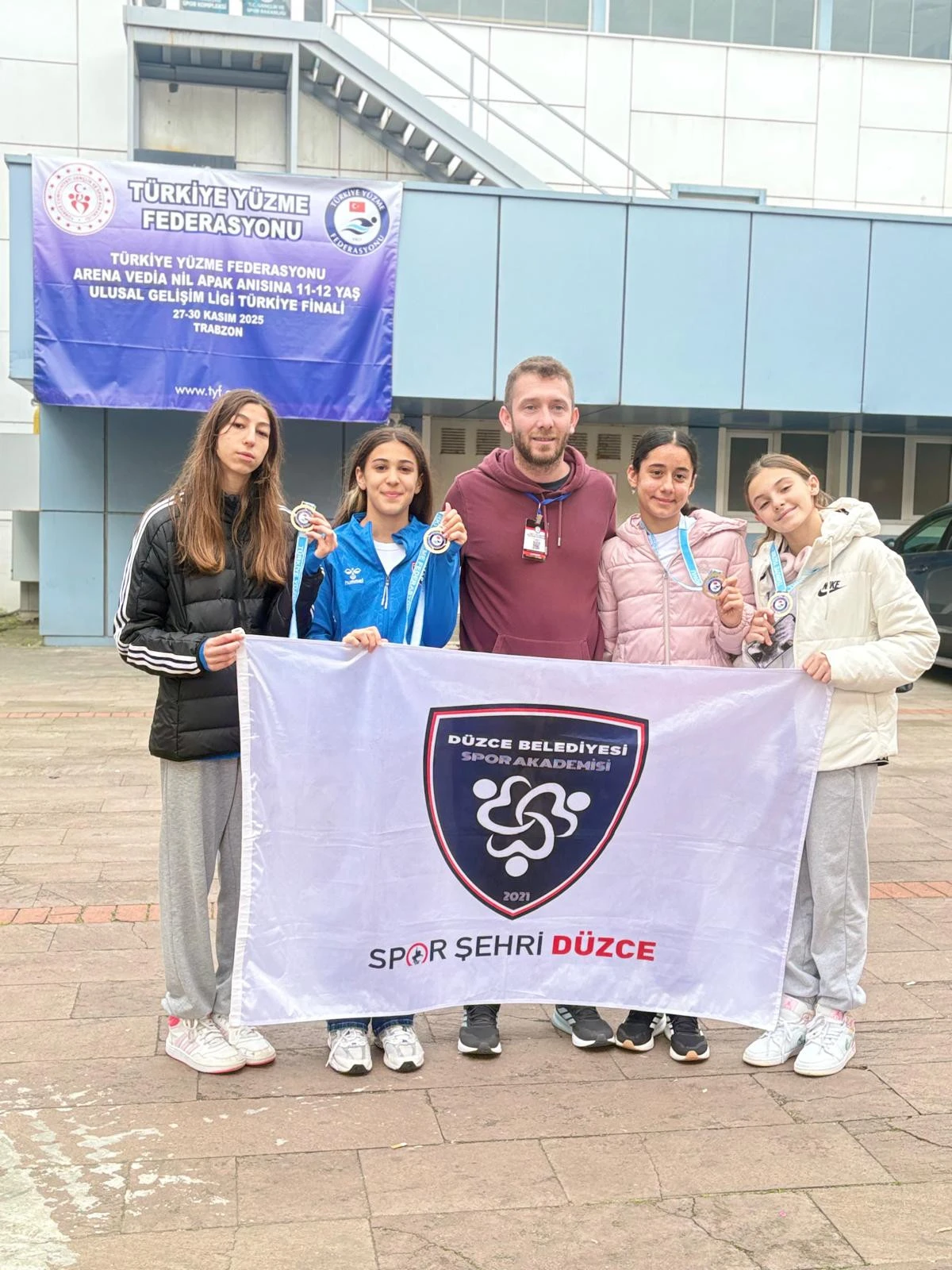 DÜZCE BELEDİYESİ SPOR 4 MADALYA İLE DÖNDÜ