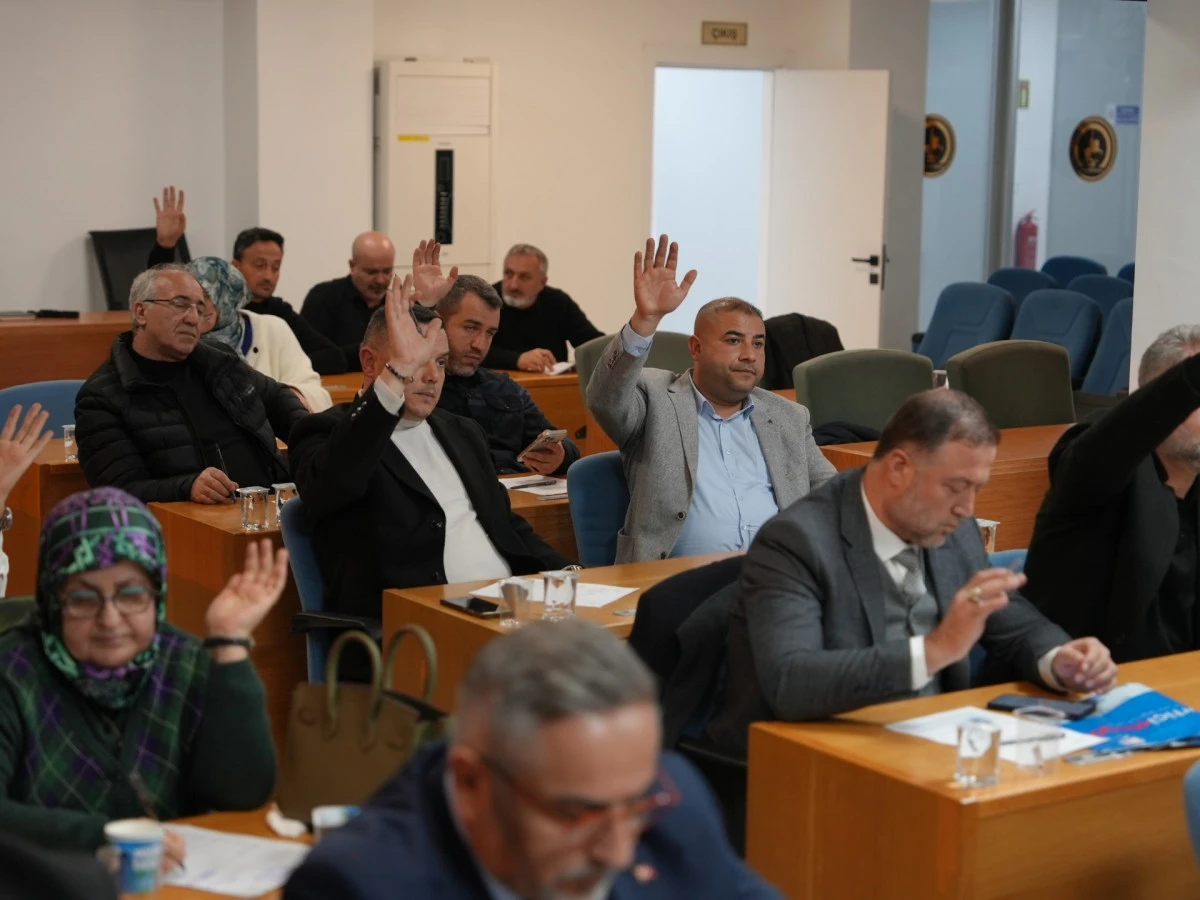 D&Uuml;ZCE BELEDİYESİ YILIN İLK TOPLANTISINI YAPTI