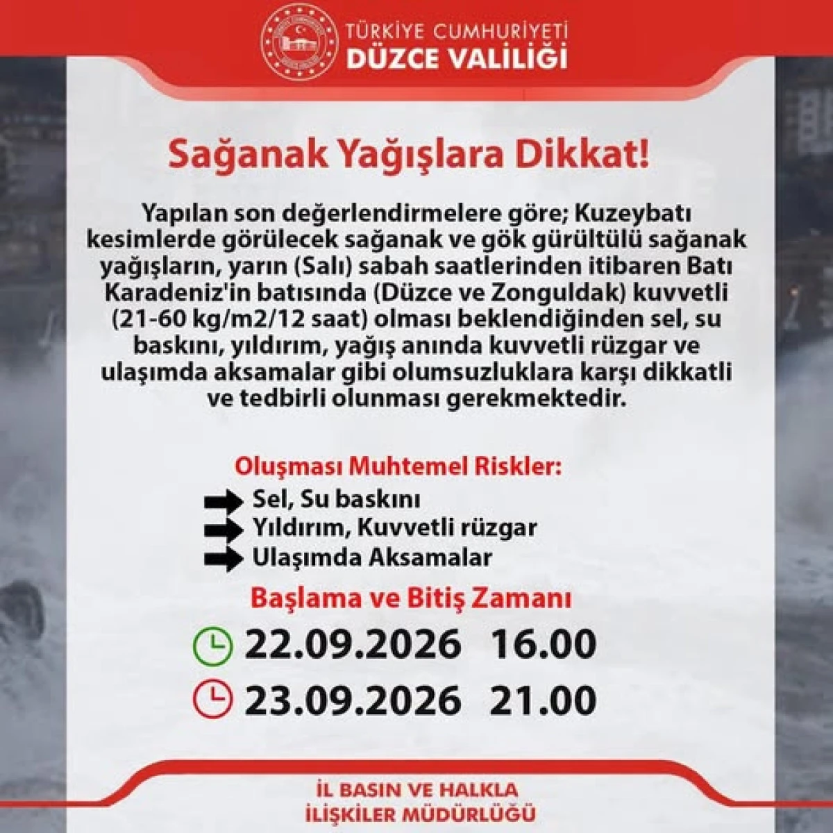 D&uuml;zce de  yaz havası yerini sağanağa bırakıyor