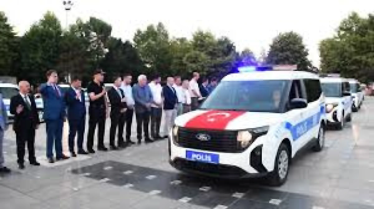 Düzce Emniyet  Araç Filosu 26 Yeni Araçla Güçlendirildi
