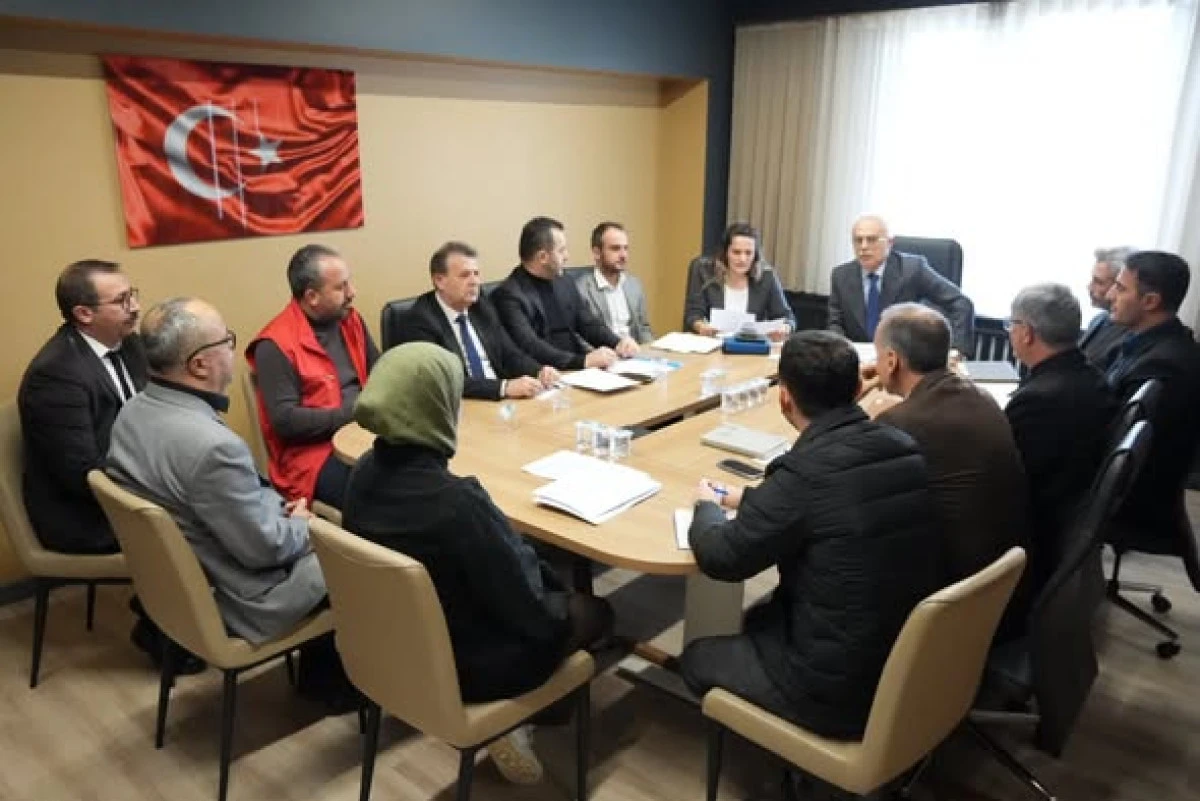 D&uuml;zce İl Spor İl&ccedil;e M&uuml;d&uuml;rleri Toplandı