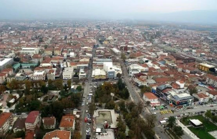 D&uuml;zce Merkez'de 432,36 m&sup2; taşınmaz mahkemeden satılıktır