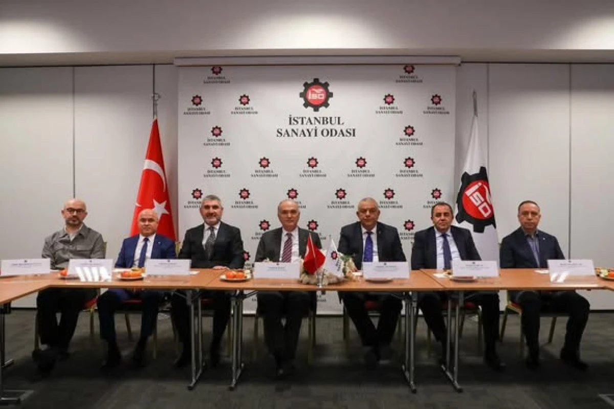 D&Uuml;ZCE MOBİLYA KENTİ İ&Ccedil;İN TOPLANDILAR