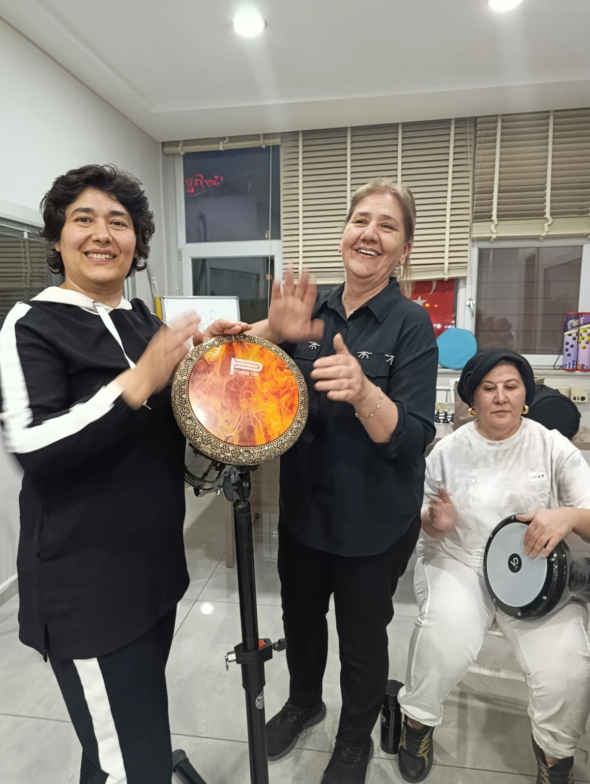 (G&ouml;r&uuml;nt&uuml;l&uuml;) D&Uuml;ZCE RİTİM GRUBU 2. D&Ouml;NEM EĞİTİMLERİ BAŞLADI