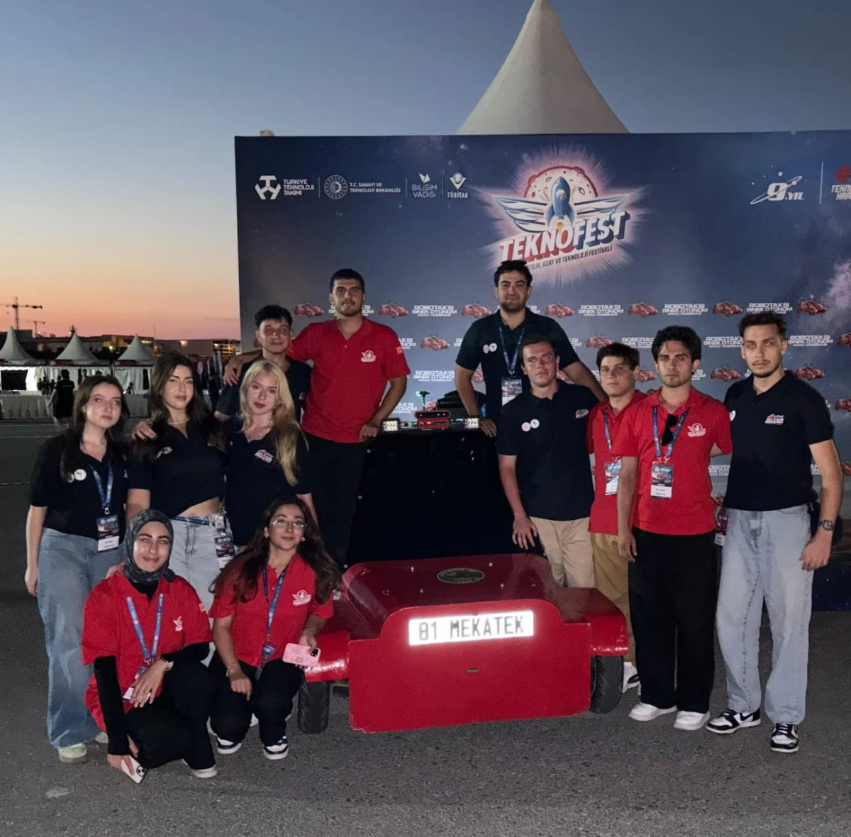 D&uuml;zce &Uuml;niversitesi 12 Finalist Takımla TEKNOFEST 2026&rsquo;ya Damga Vuruyor