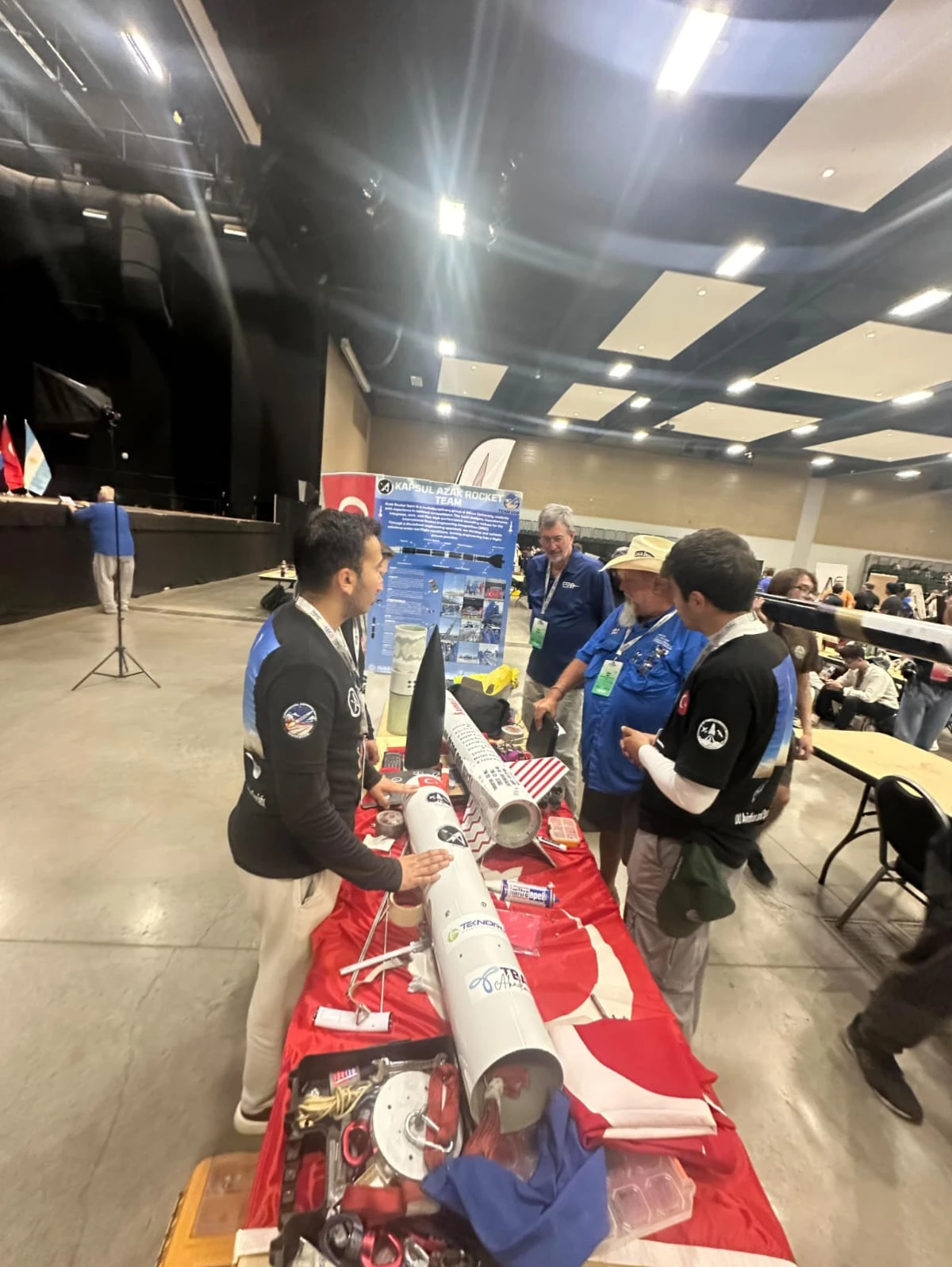 D&uuml;zce &Uuml;niversitesi Kaps&uuml;l Azak Rocket Team ABD&rsquo;de D&uuml;nya Birincisi Oldu!